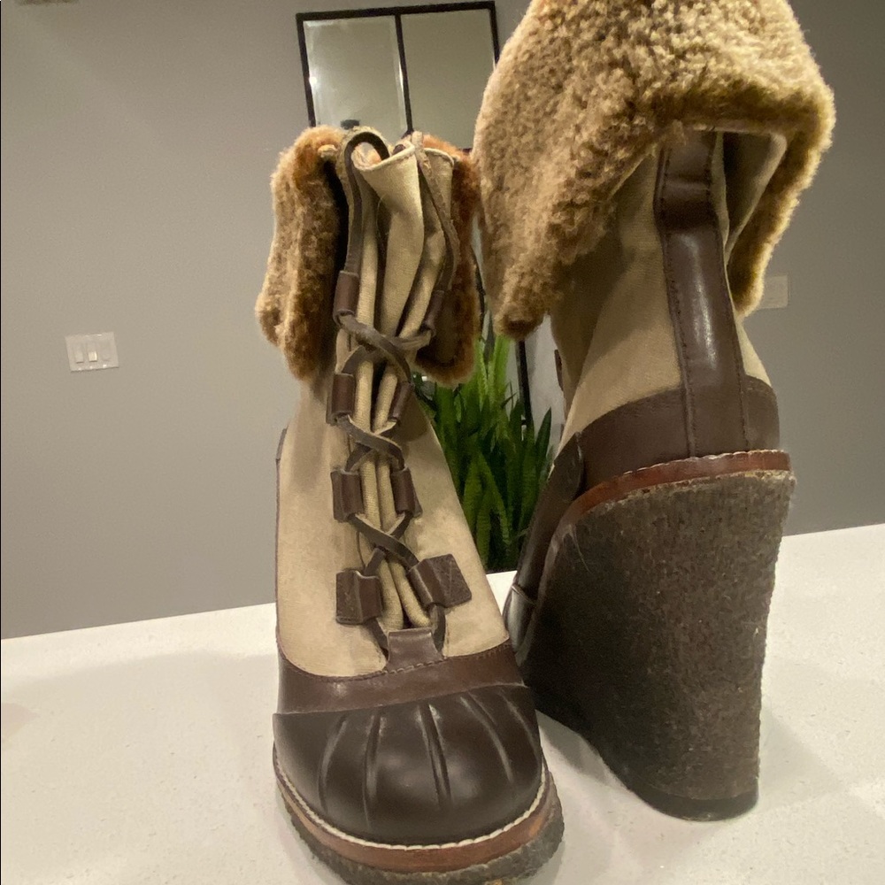 Tory Burch Brown Fleece Ankle Cover Wedge Outdoor Boots 🤎 - Picture 15 of 16